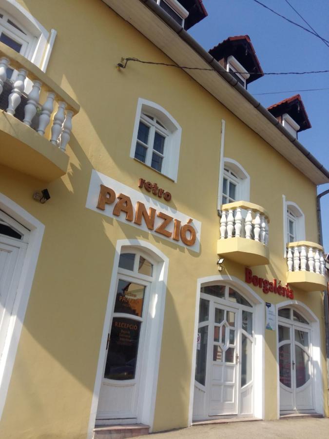 Bed and Breakfast Retro Panzió Pécs Exterior foto